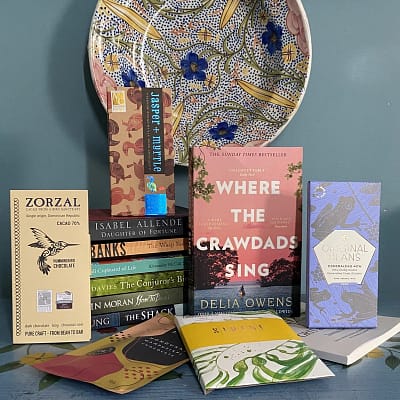 Book & Bar Gifts | Cocoa Runners