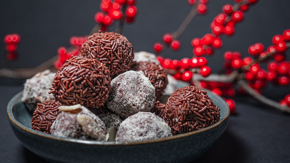 Vegan Christmas Truffles