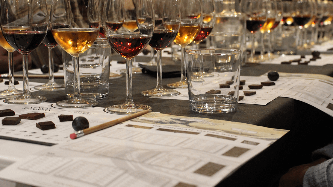 How to Pair Chocolate and Wine